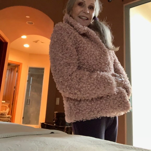 Jacket - Picture 2 of 4